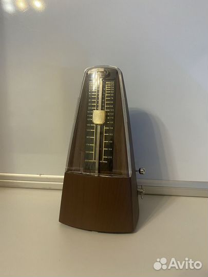 Механический метроном Stagg mm-70 wh