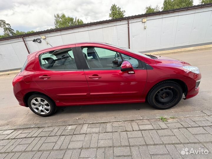 Peugeot 308 1.6 AT, 2011, 133 000 км