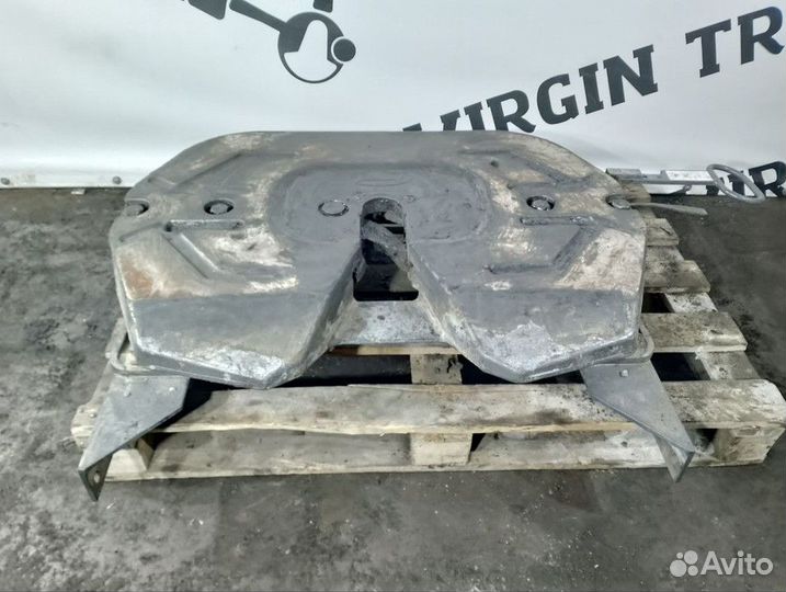 Седло SAF-holland 130мм 2021 года