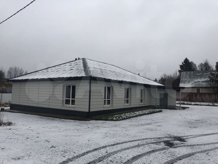 Коттедж 261,1 м² на участке 14 сот.