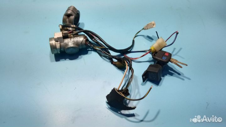 Замок зажигания для Nissan Cedric Y31