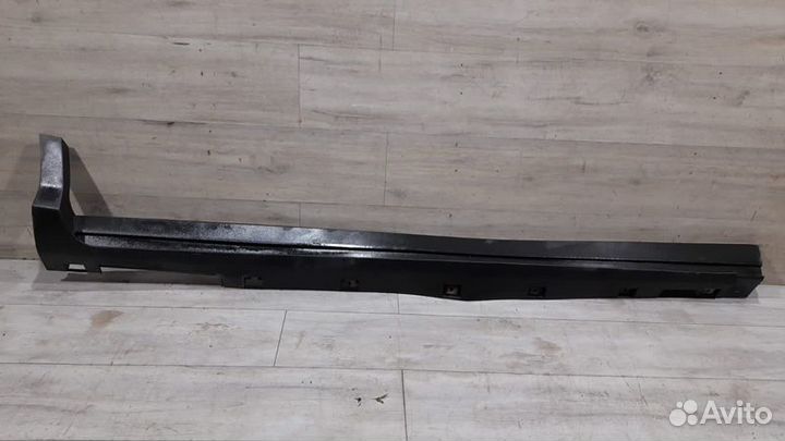 Порог правый Ford Kuga 2