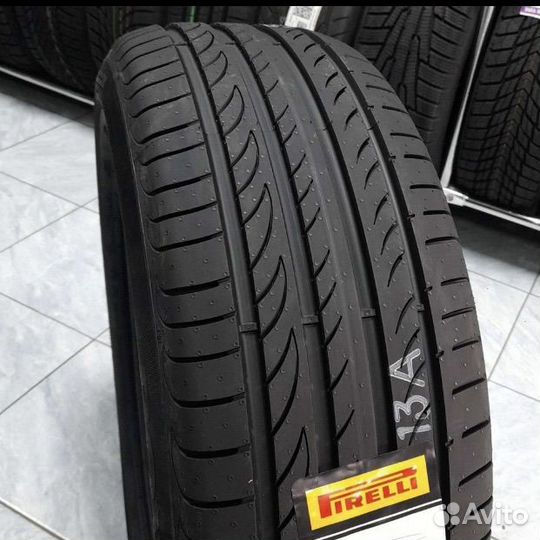 Kumho Ecsta HS52 225/60 R17 99V