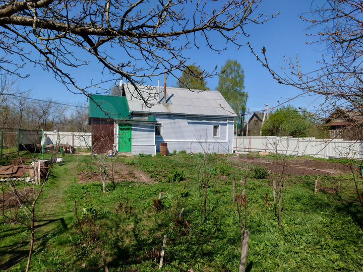 Дом 44,3 м² на участке 8 сот.