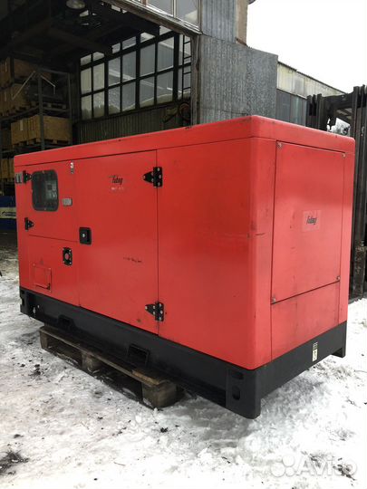 Генератор дизельный DS27 (20квт,220В/380В)