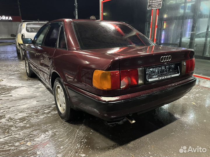 Левая фара audi 100 с4