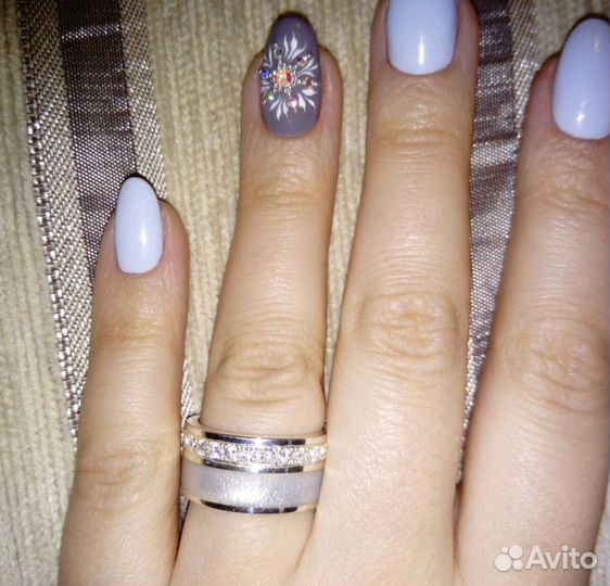 Серебряное кольцо