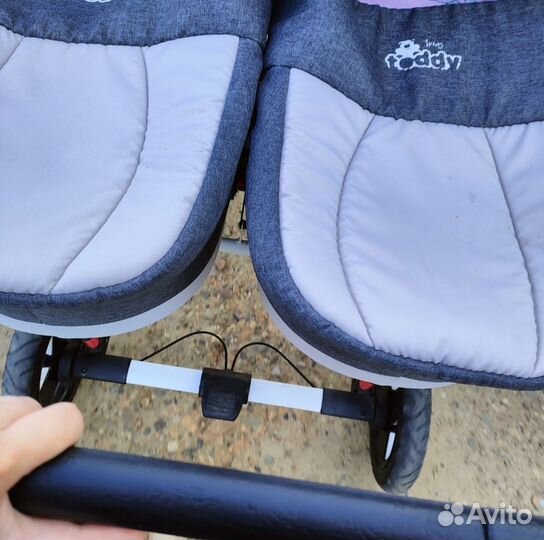 Коляска для двойни или погодок