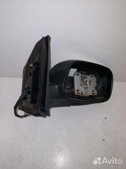 Зеркало наружное правое Toyota Prius NHW11
