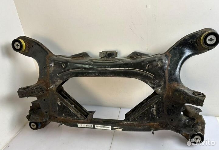 Балка задняя Maserati Levante M161 670103622