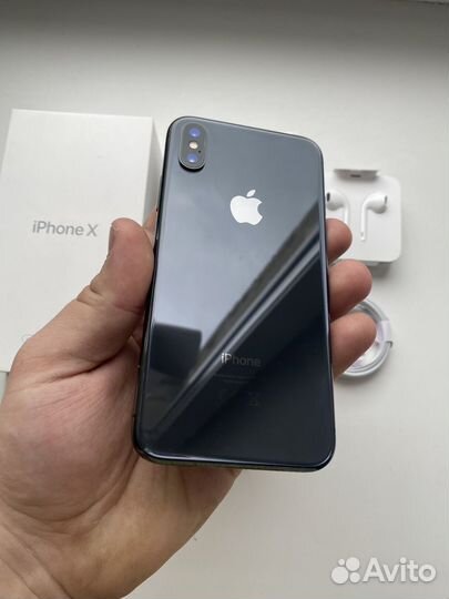 iPhone X, 64 ГБ