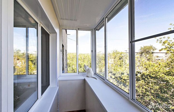 Остекление распашное с обшивкой