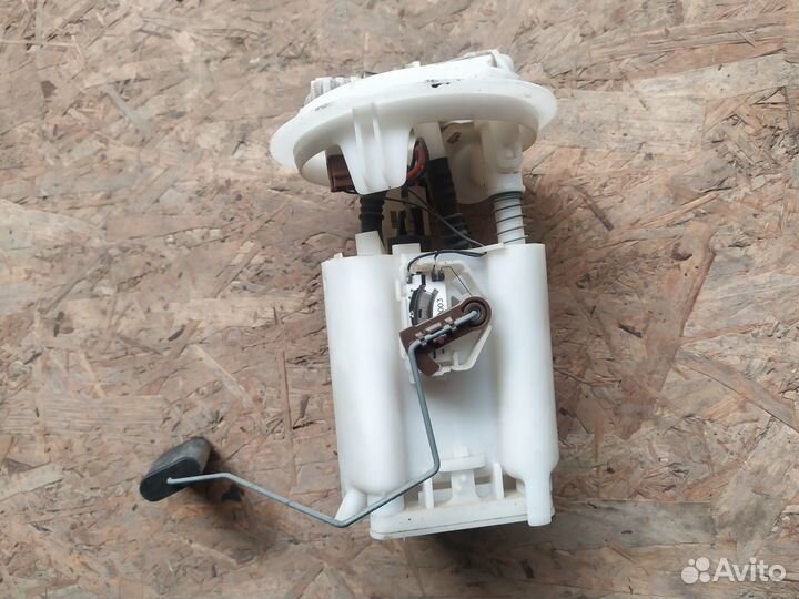 Насос топливный Renault Symbol