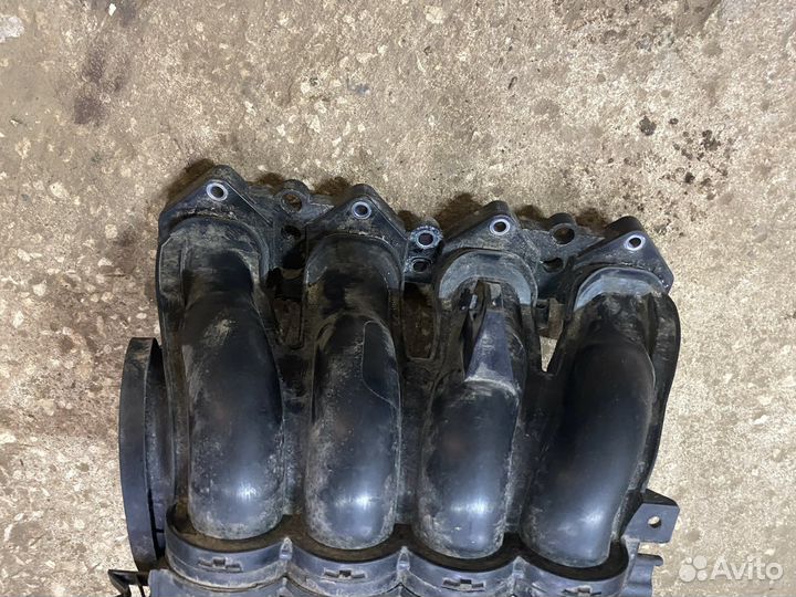 Впускной коллектор Пежо 408 EC5