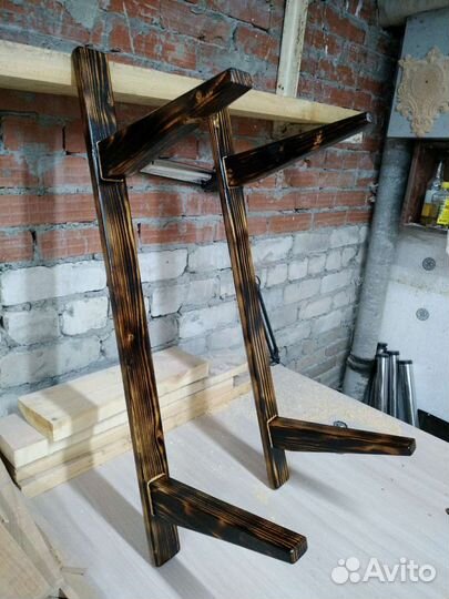 Полка для сноуборда (кранштейн,крепление)