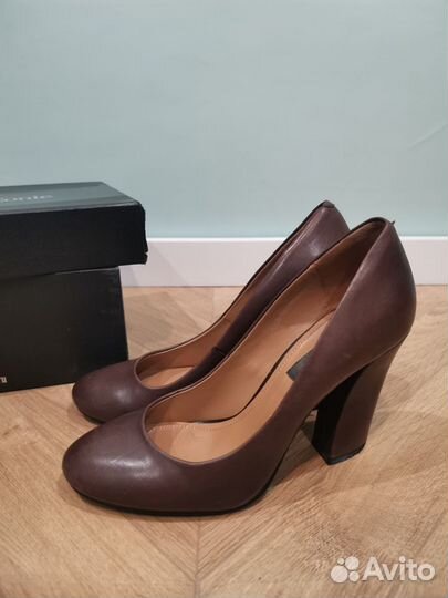 Туфли женские коричневые Paolo Conte 38 размер