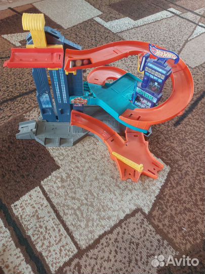 Hot wheels набор машинок+трек