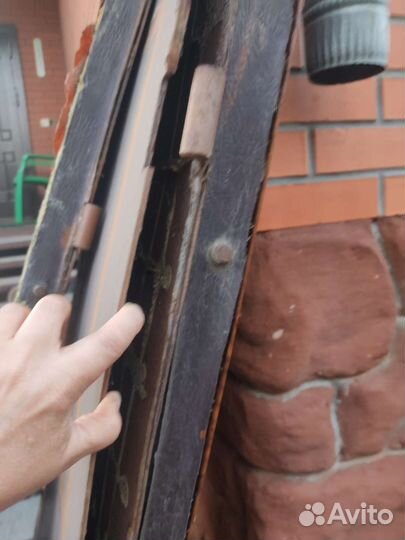 Дверь входная металлическая бу