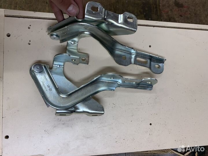 Петли капота LADA vesta
