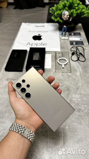 Samsung Galaxy S24 Ultra, 12/256 ГБ