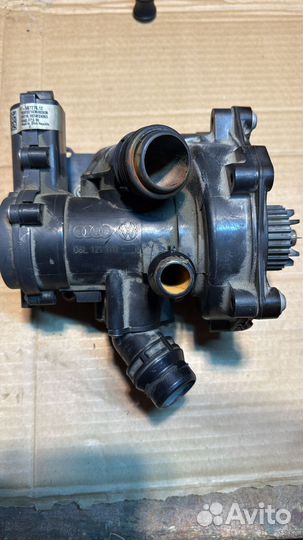 Насос водяной (помпа) Audi Q3 8U