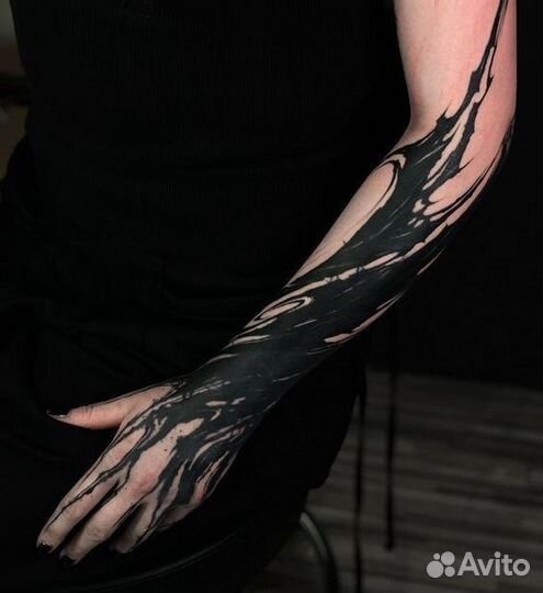 Ищу людей на похожие тату дизайны.Блэкворк.Москва