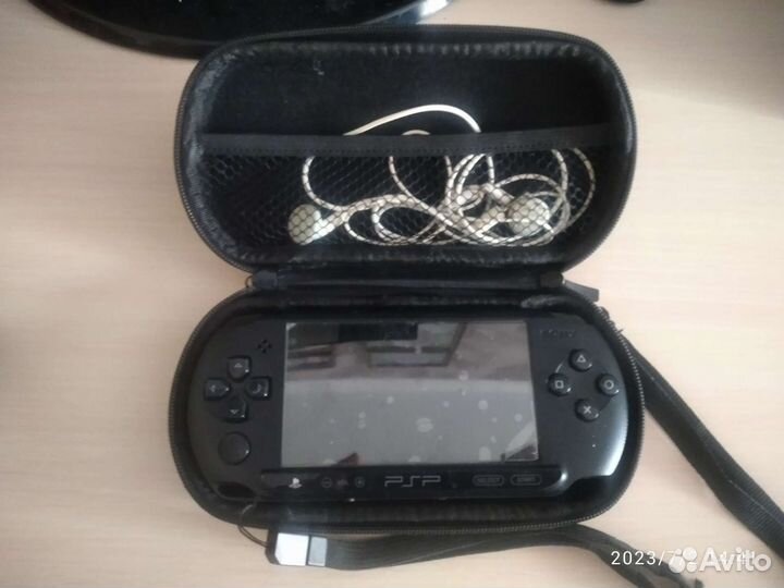 Sony PSP e1008