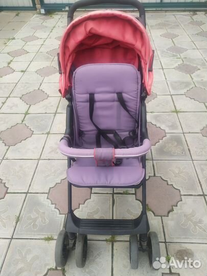 Прогулочная коляска