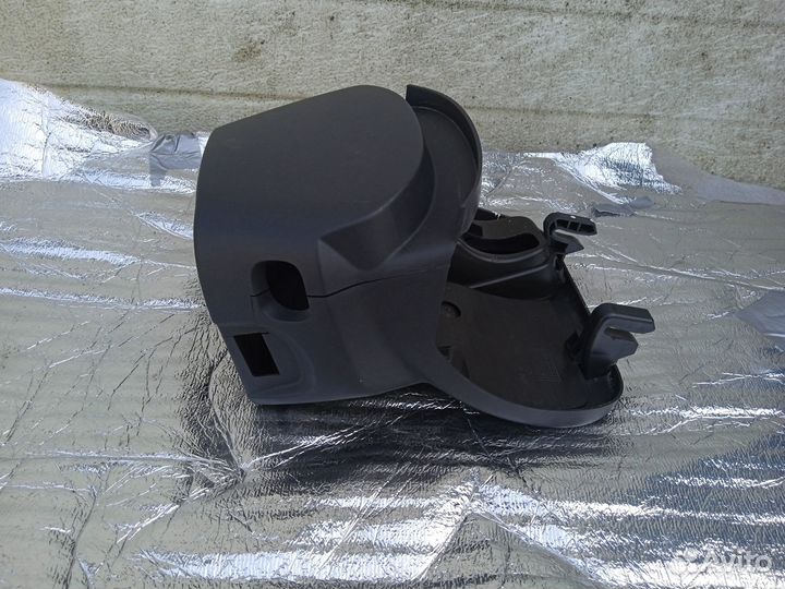 Кожух рулевой колонки Renault Kaptur