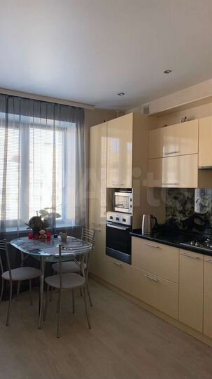 2-к. квартира, 60,1 м², 8/10 эт.