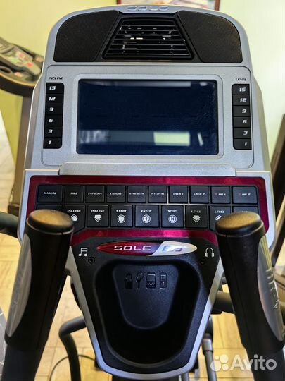 Эллиптический тренажер Sole e 95