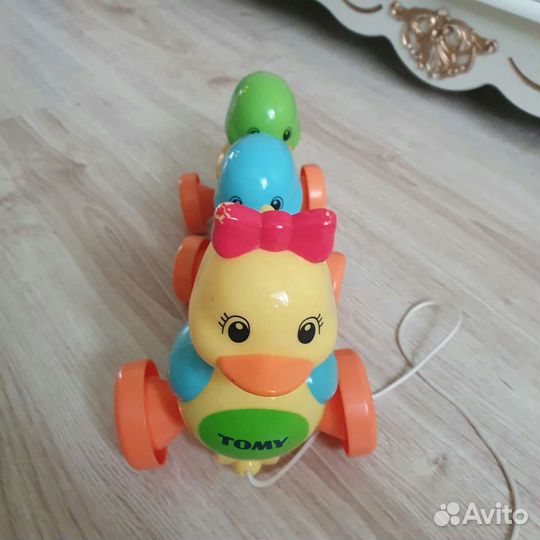 Игрушка музыкальная уточка Tomy