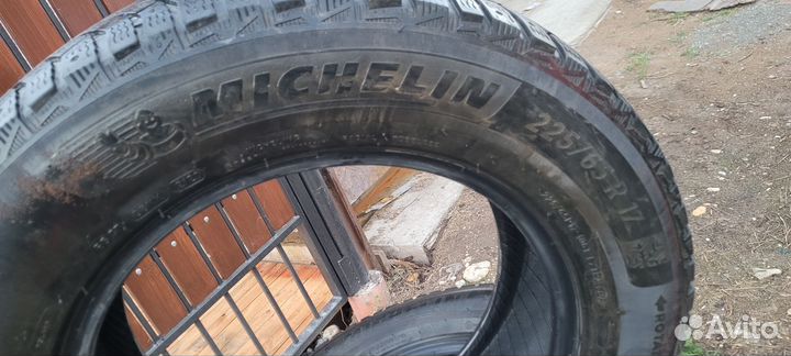 Michelin X-Ice North 4 SUV 225/65 R17