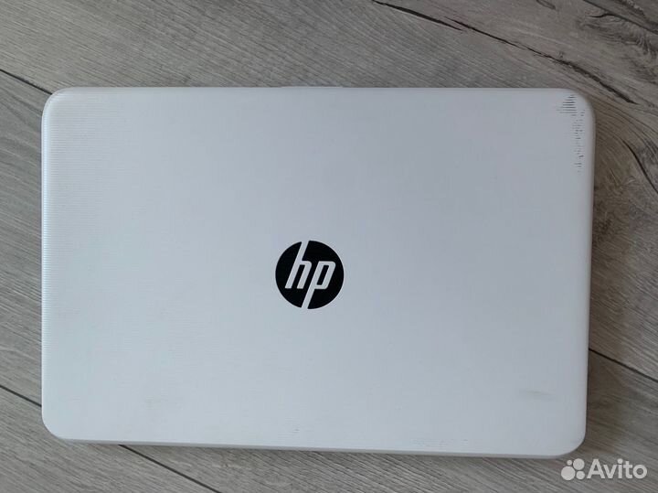 HP Stream 14-ax007ur белый