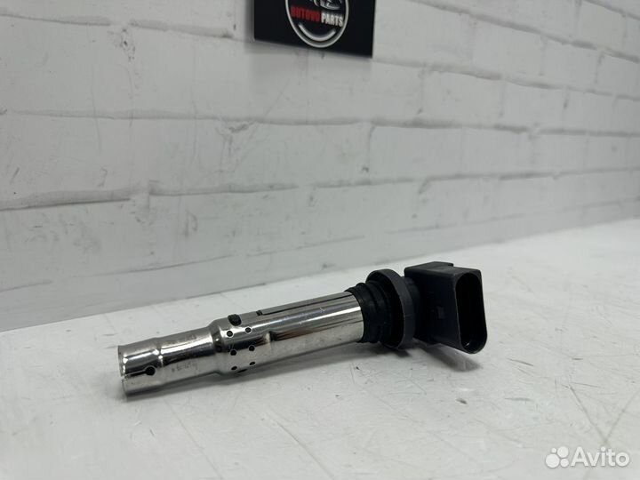 Катушка зажигания vag 036905715F