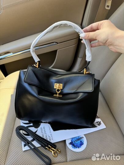 Кожаная сумка Balenciaga Rodeo Black/Gold small