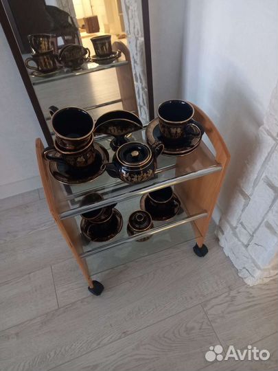 Чайный сервиз Греция, приборы с гравировкой