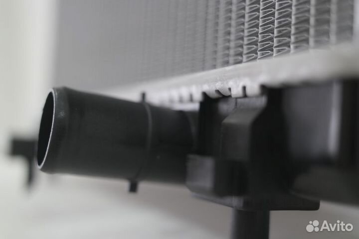 Радиатор Toyota Corolla (E180) 12-19 / Ractis 05-1