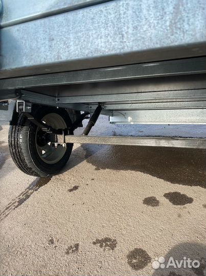 Прицеп на легковой автомобиль 2.5м на 1.3м