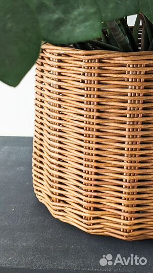 Кашпо плетёное для цветов