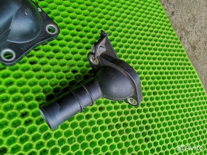 Крышка термостата для Mazda 3 2002-2018