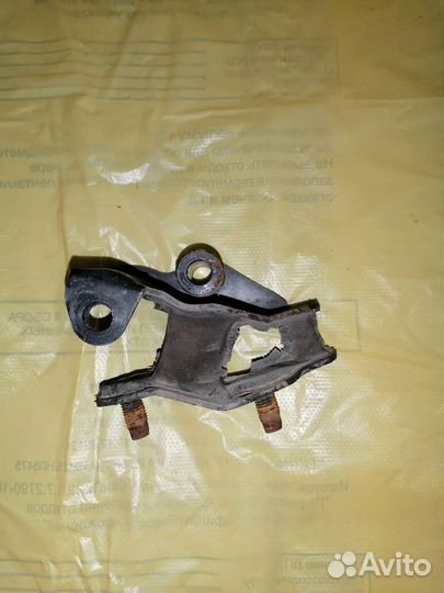 Подушка АКПП Honda accord 7