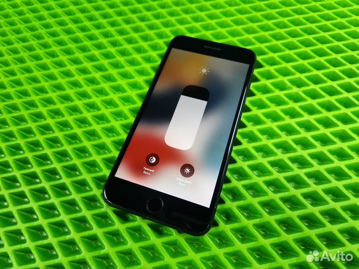 iPhone 7 Plus, 32 ГБ