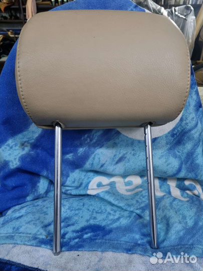 Подголовник Mercedes w163