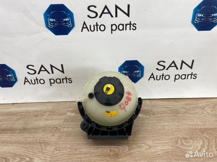 Расширительный бачок Bmw 3 F30 N20B20 2013