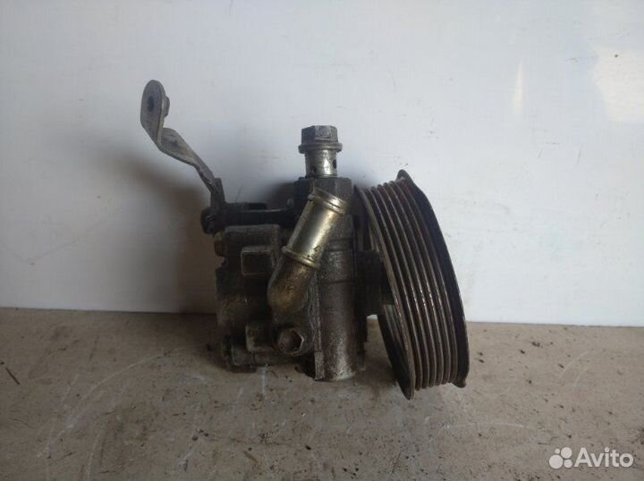 Насос гидроусилителя Toyota Avensis Ii 2003-2008