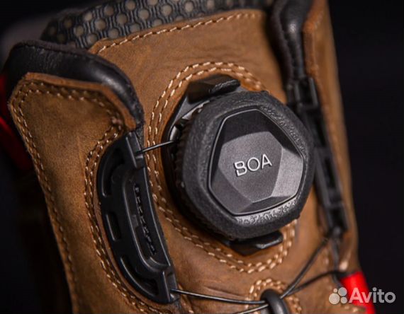 Мотоботы Icon StormHawk WP коричневые