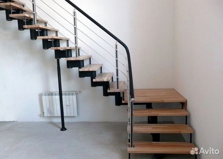 Лестница для загородного дома