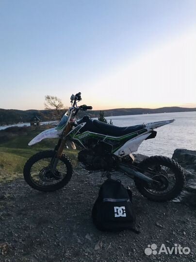Продам питбайк BSE sssr core 125