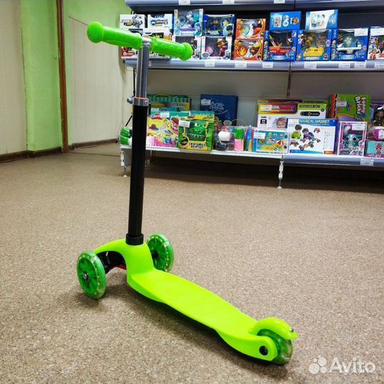 Самокат Scooter mini 21 st со светящимися колесами